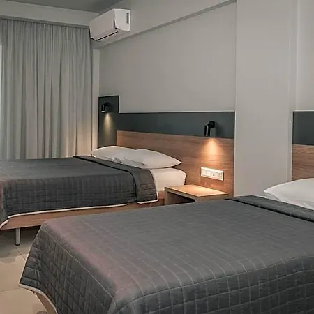 Elizabeth Queen Luxury Hotel
