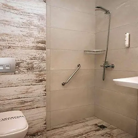 Elizabeth Queen Luxury Hotel Paralia Katerinis